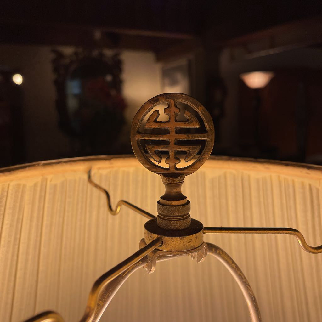 Woven Animal Table Lamp LAMPS
