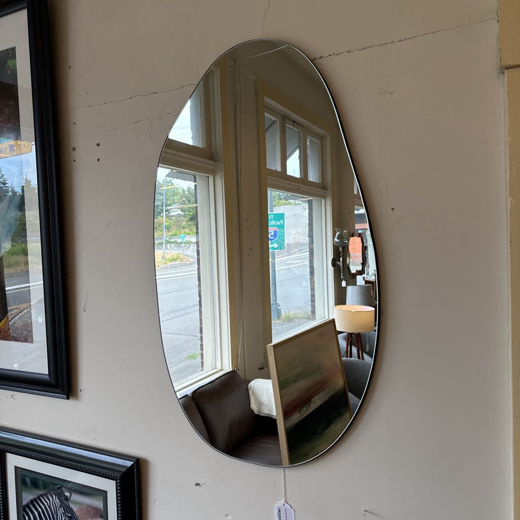 Odd Oval Mirror