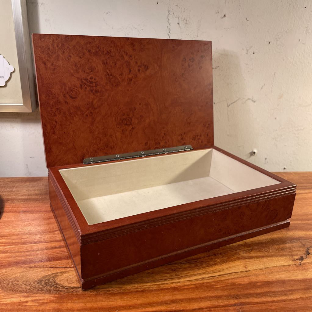 Burlwood Style Trinket Box