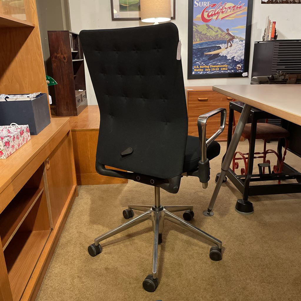 Vitra ID Trim Black Office Chair - Antonio Citterio C OFFICE CHAIRS