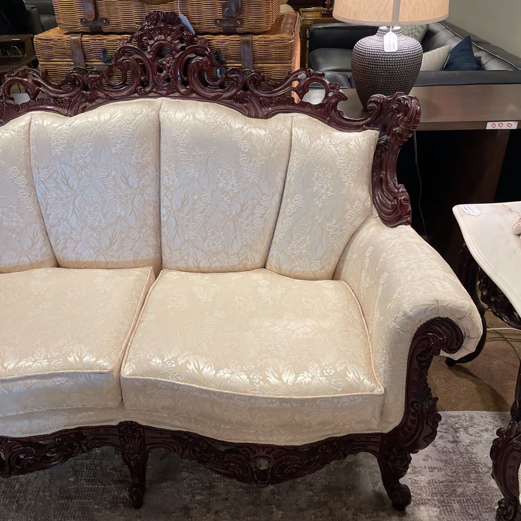 Intricately Carved Wood Victorian Style 2 Seat Settee w Cream Floral Upholstery U SOFAS