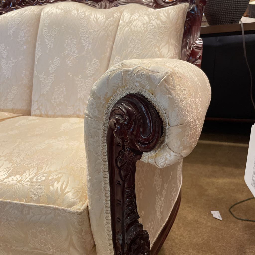 Intricately Carved Wood Victorian Style 2 Seat Settee w Cream Floral Upholstery U SOFAS