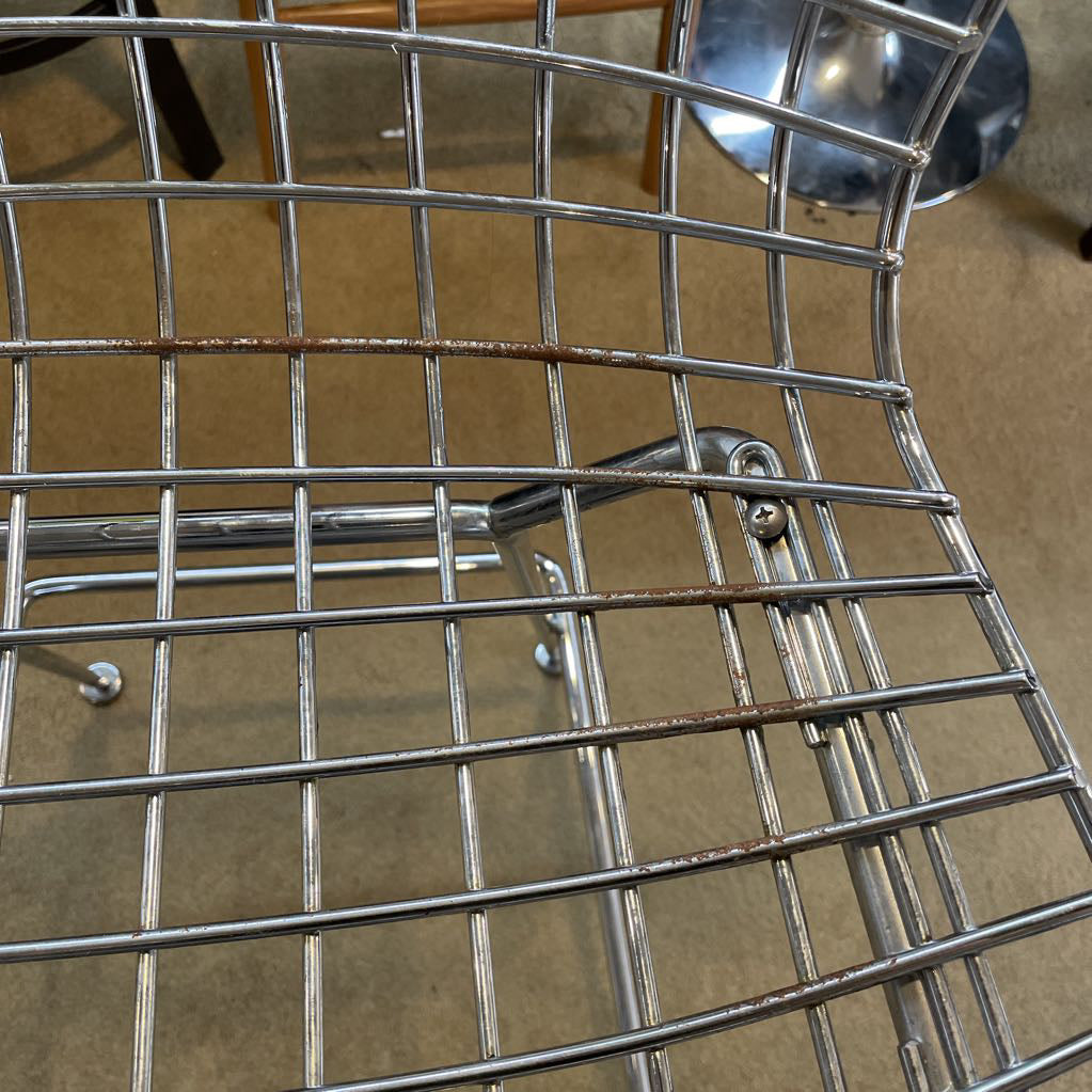 KNOLL Bertoia Wire Frame Stool
