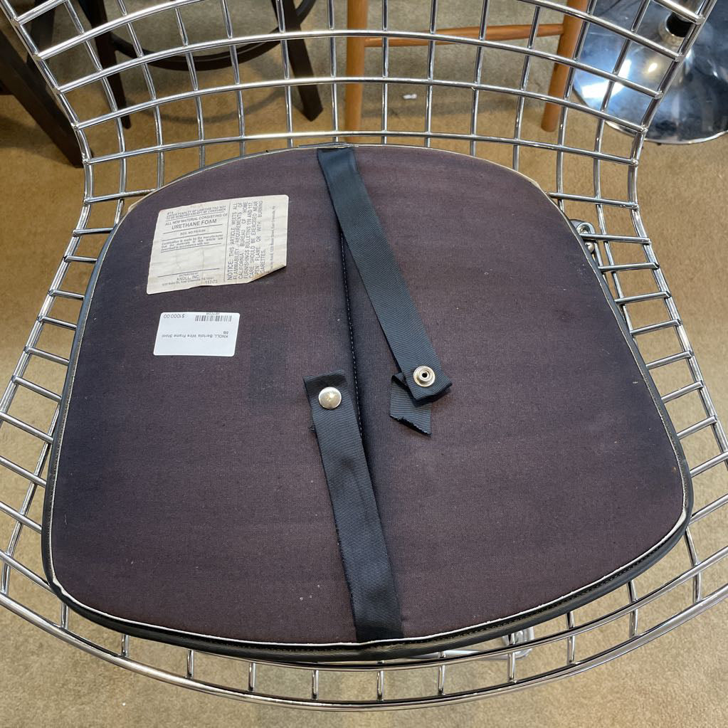 KNOLL Bertoia Wire Frame Stool