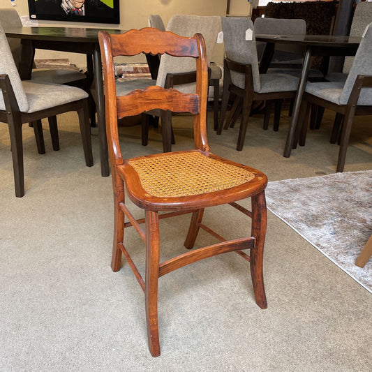 Rattan Seat Vintage Scalloped Ladder Back Dining Chairs SET of 4 C DINING CHAIRS