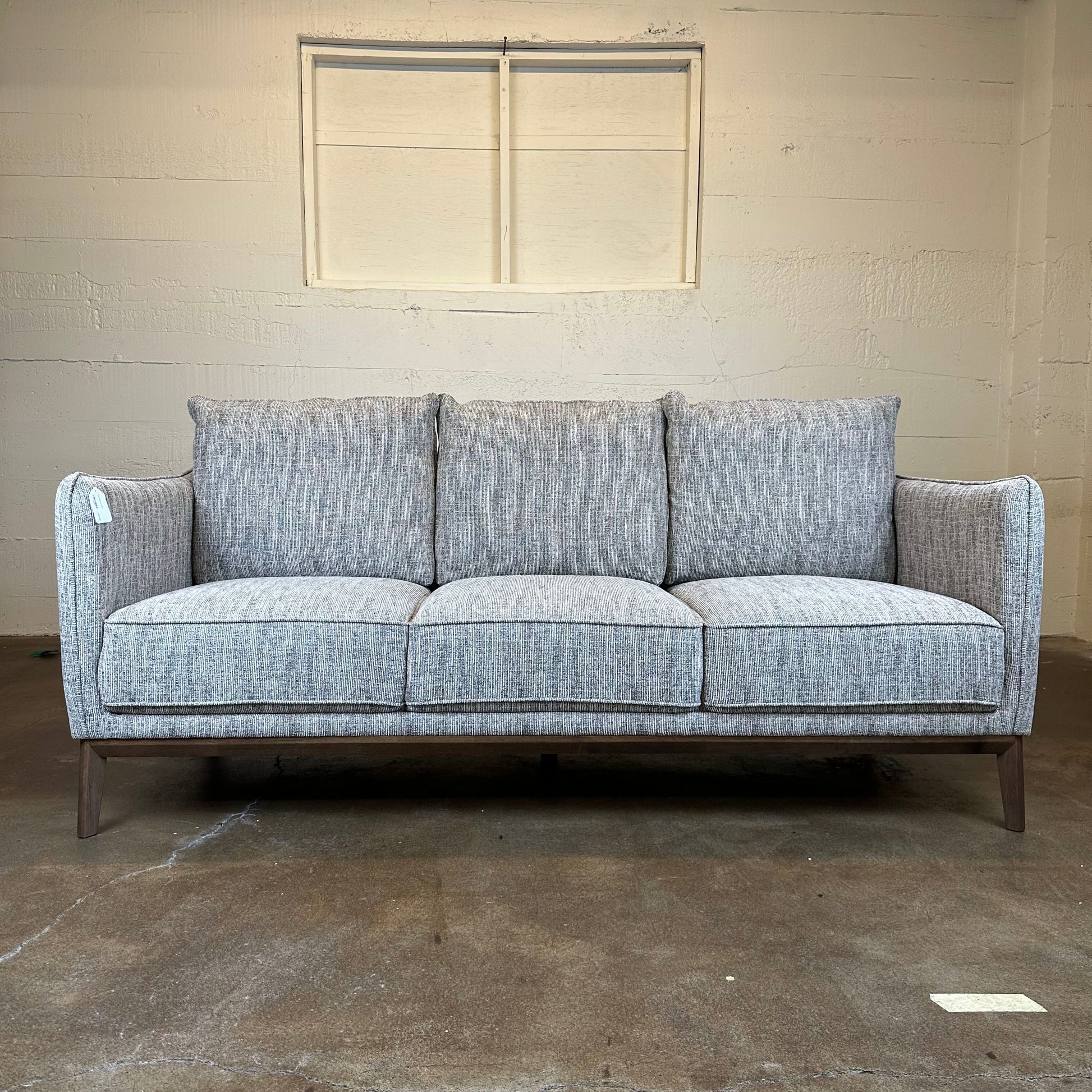 Lithia Brown Sofa U SOFAS