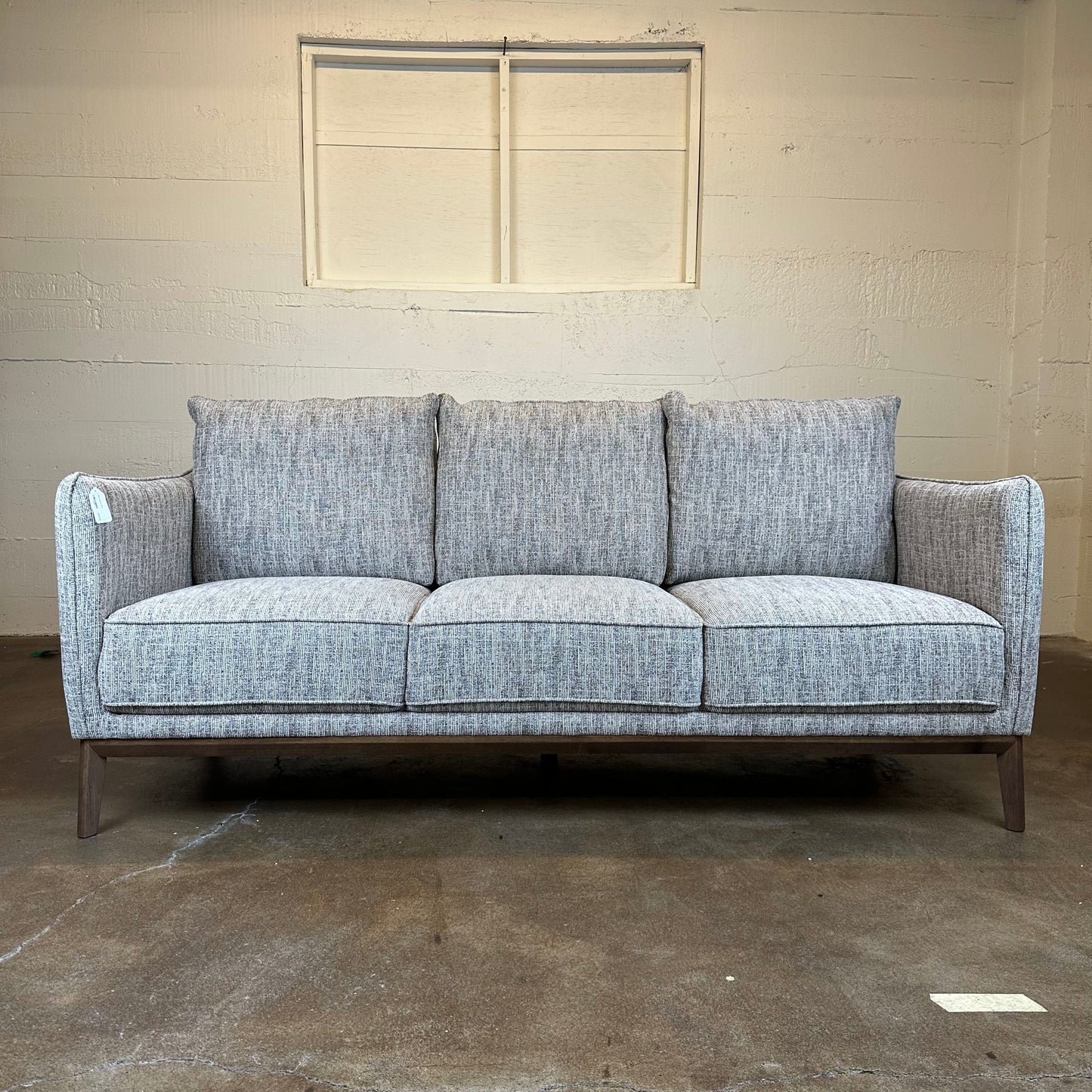 Lithia Brown Sofa U SOFAS