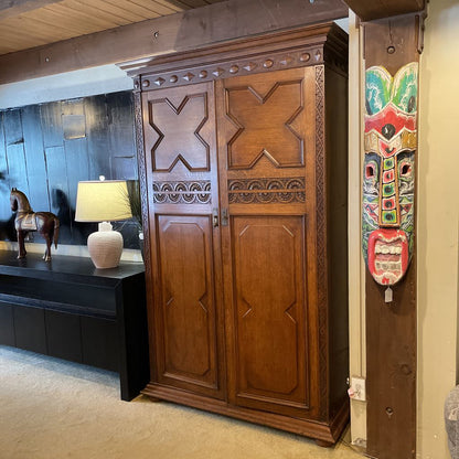 Edwardian Armoire w Carved Floral Motif Doors & Interior Drawers C CABINETS