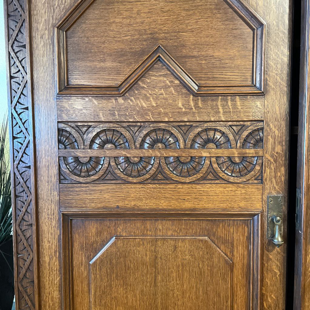 Edwardian Armoire w Carved Floral Motif Doors & Interior Drawers C CABINETS