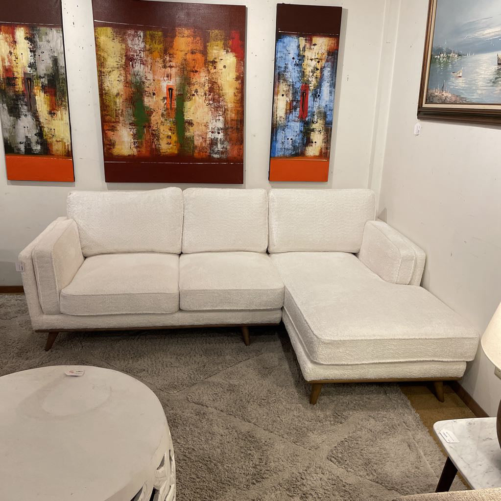 Ivory RAF Chaise Sect U SECTIONALS RAF