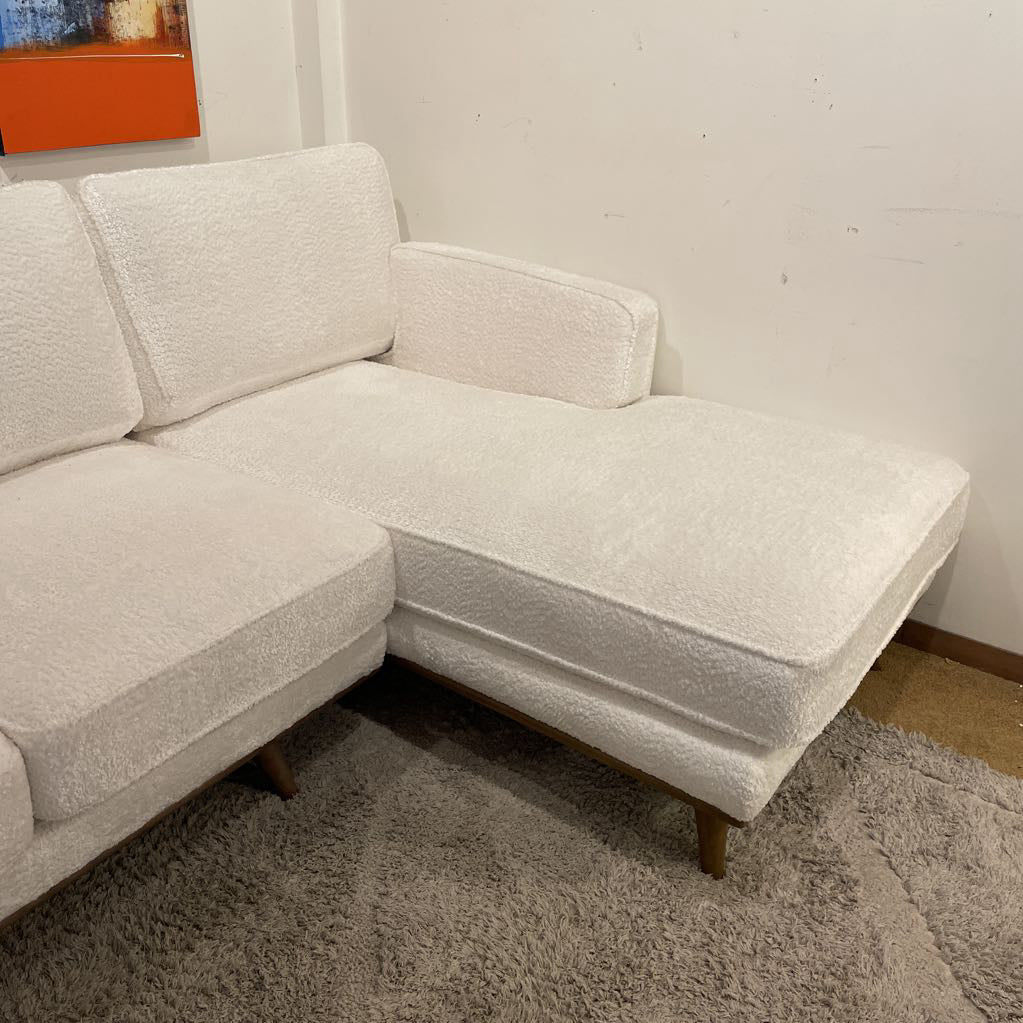 Ivory RAF Chaise Sect U SECTIONALS RAF