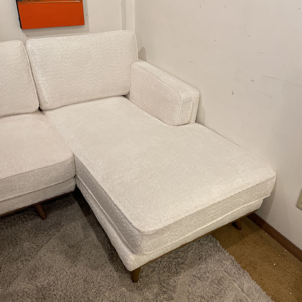 Ivory RAF Chaise Sect U SECTIONALS RAF