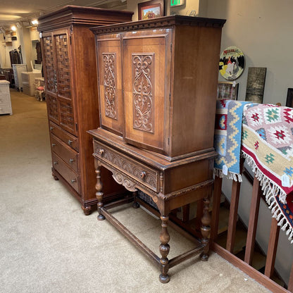 Antique Edwardian Ornate Wardrobe w 2 Doors C BOOKSHELVES