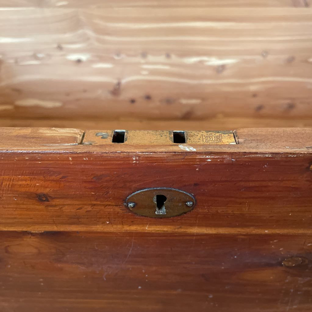 Red Cedar High Lacquer Trunk