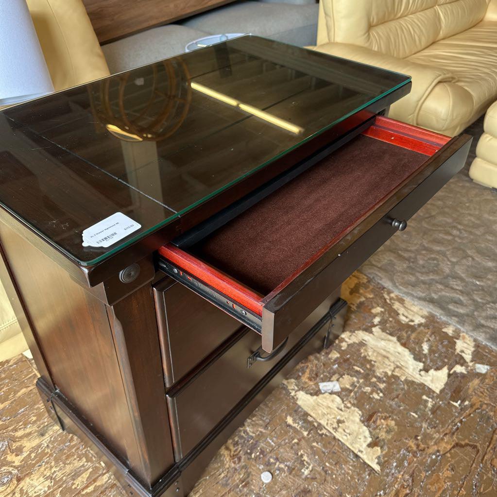 XL 3 Drawer Nightstand C NIGHTSTANDS