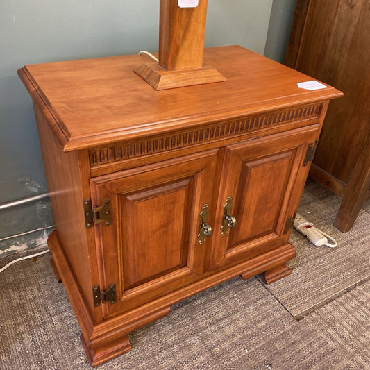 Classic Side Table Cabinet C SIDE TABLES