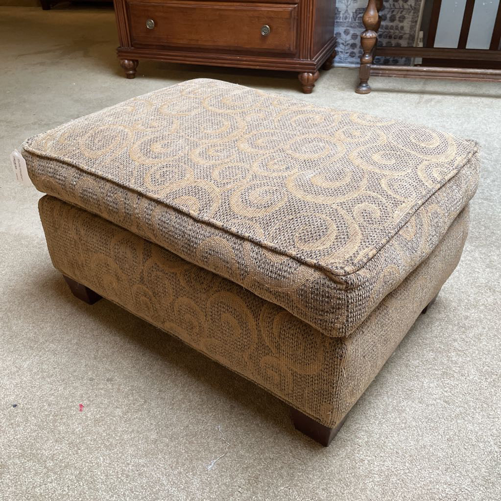 Olive Swirly Pattern Rolled Arm Accent Chair w/ Ottoman U ACCENT CHAIRS