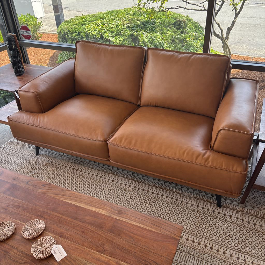 MC Style Tan Leather Loveseat U LOVESEATS