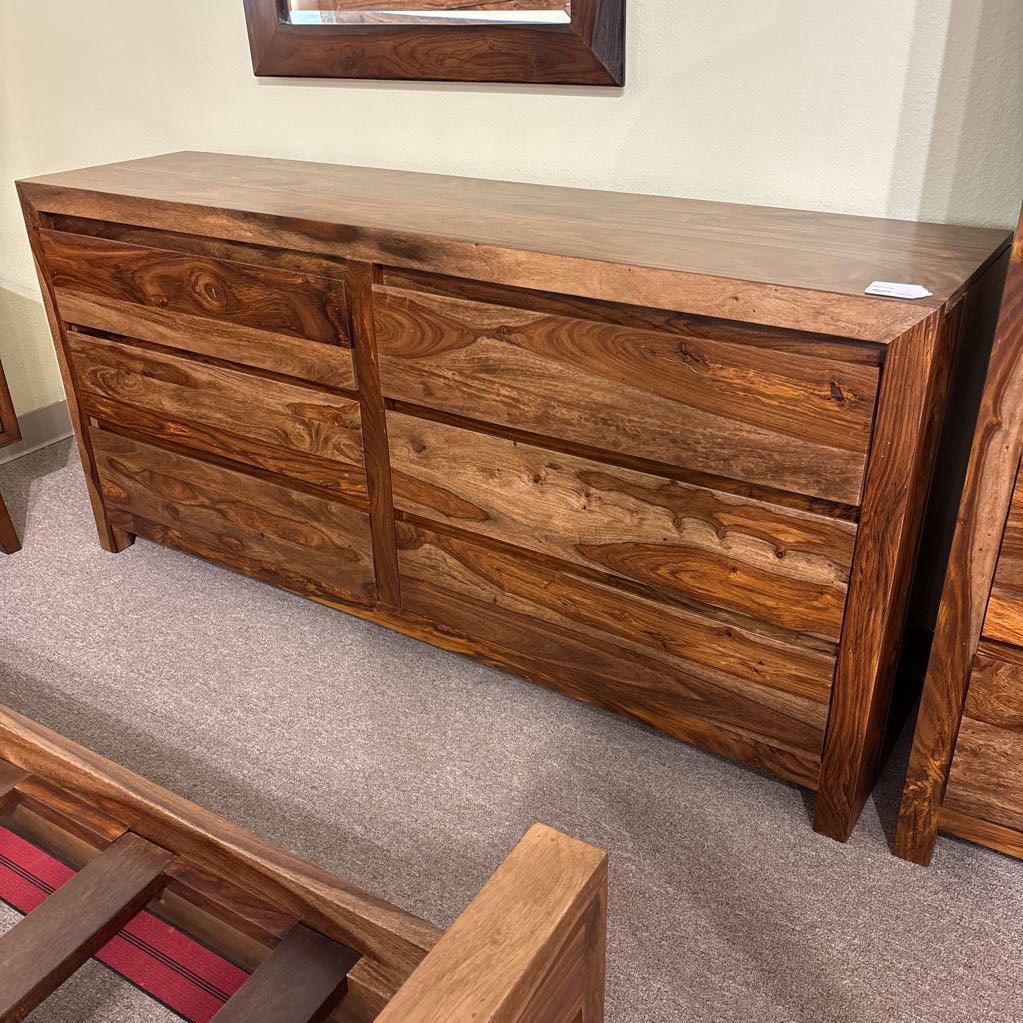 Deighton Lowboy