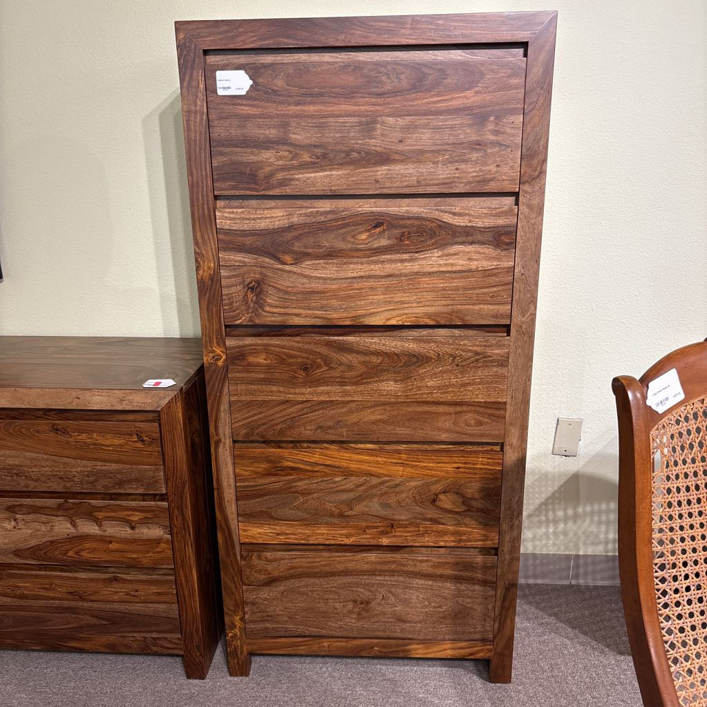 Deighton Highboy