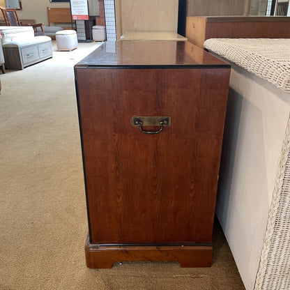 National Mt. Airy Chest of Drawers C LOWBOYS