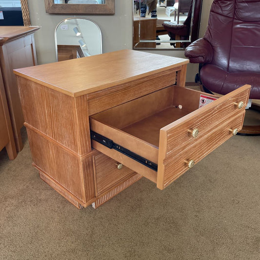 2 Drawer Flower Handles Light Wood Nightstand C NIGHTSTANDS