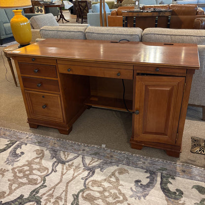 Stanley Contemporary Desk w/ Cable Management