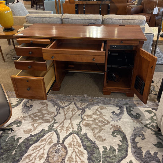 Stanley Contemporary Desk w/ Cable Management