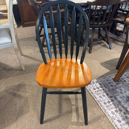 Classic Solid Wood Spindle Back Dining Chair (Set of 6)