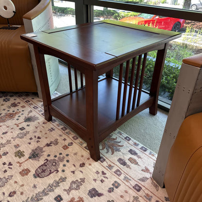 Traditional Style Two-Tier Side Table C SIDE TABLES