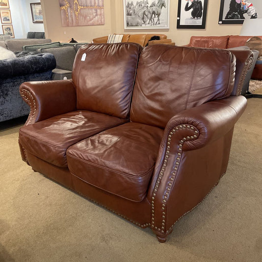 Rolled Arm 2 Seat Loveseat w/ Decorative Tacks