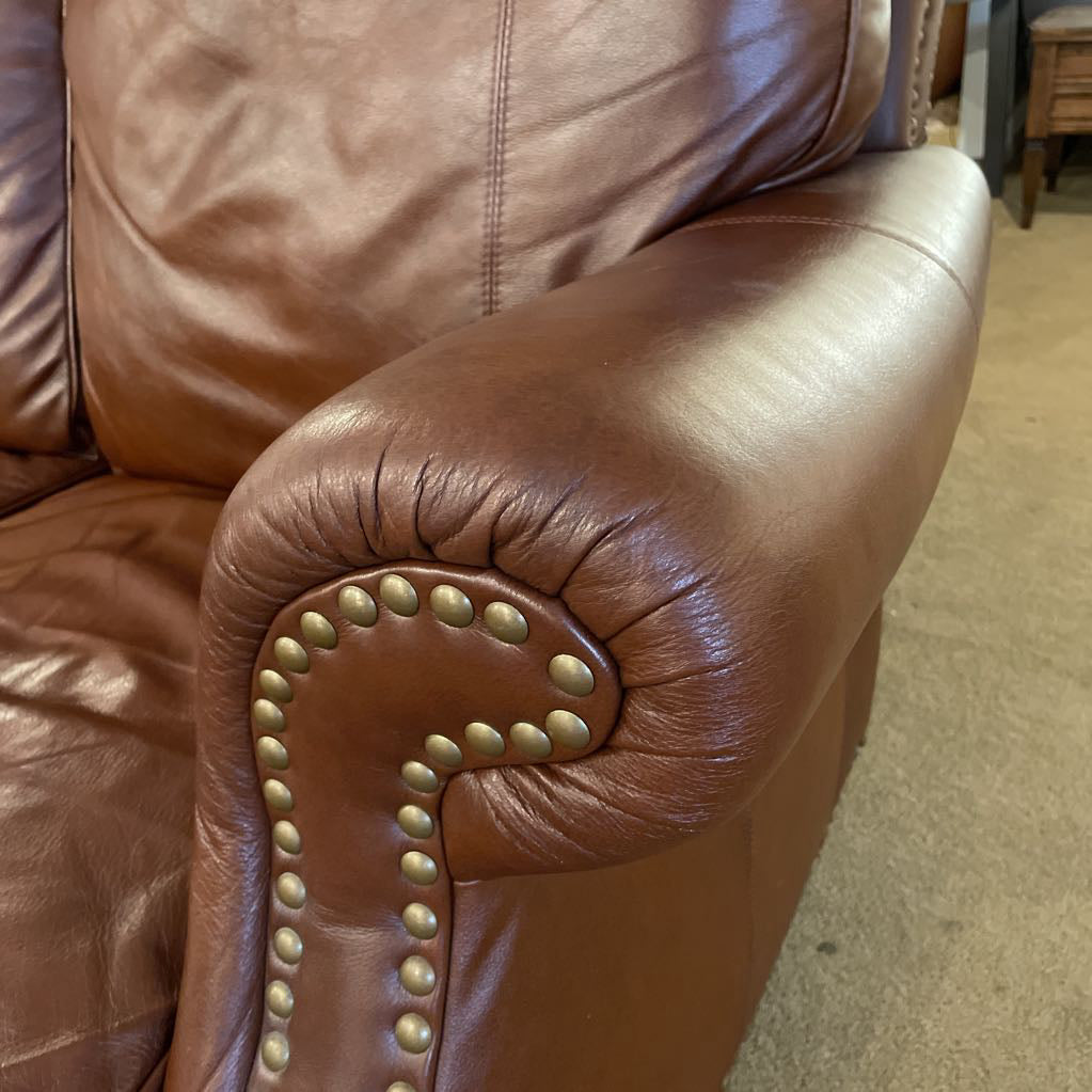 Rolled Arm 2 Seat Loveseat w/ Decorative Tacks