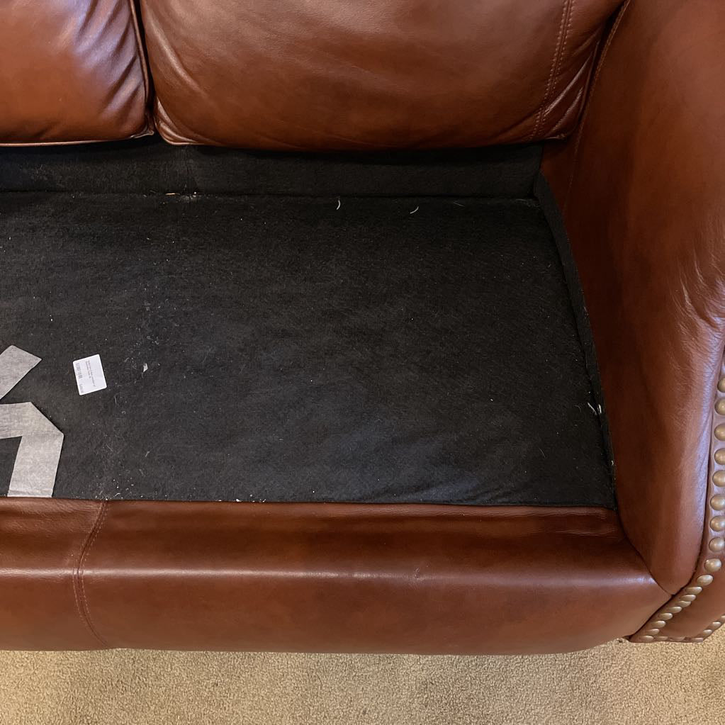 Rolled Arm 2 Seat Loveseat w/ Decorative Tacks