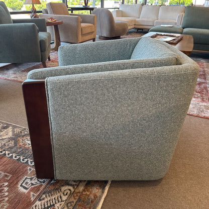 Mirim Seaglass Accent Chair U ACCENT CHAIRS