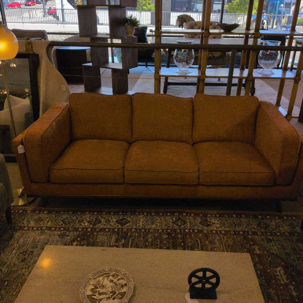 Karlstad Amber Sofa