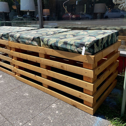 Pine Slat Outdoor Bench with Palm Fabric C DINING BENCHES