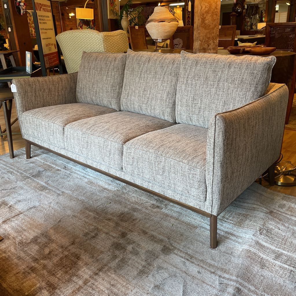 Lithia Brown Sofa U SOFAS