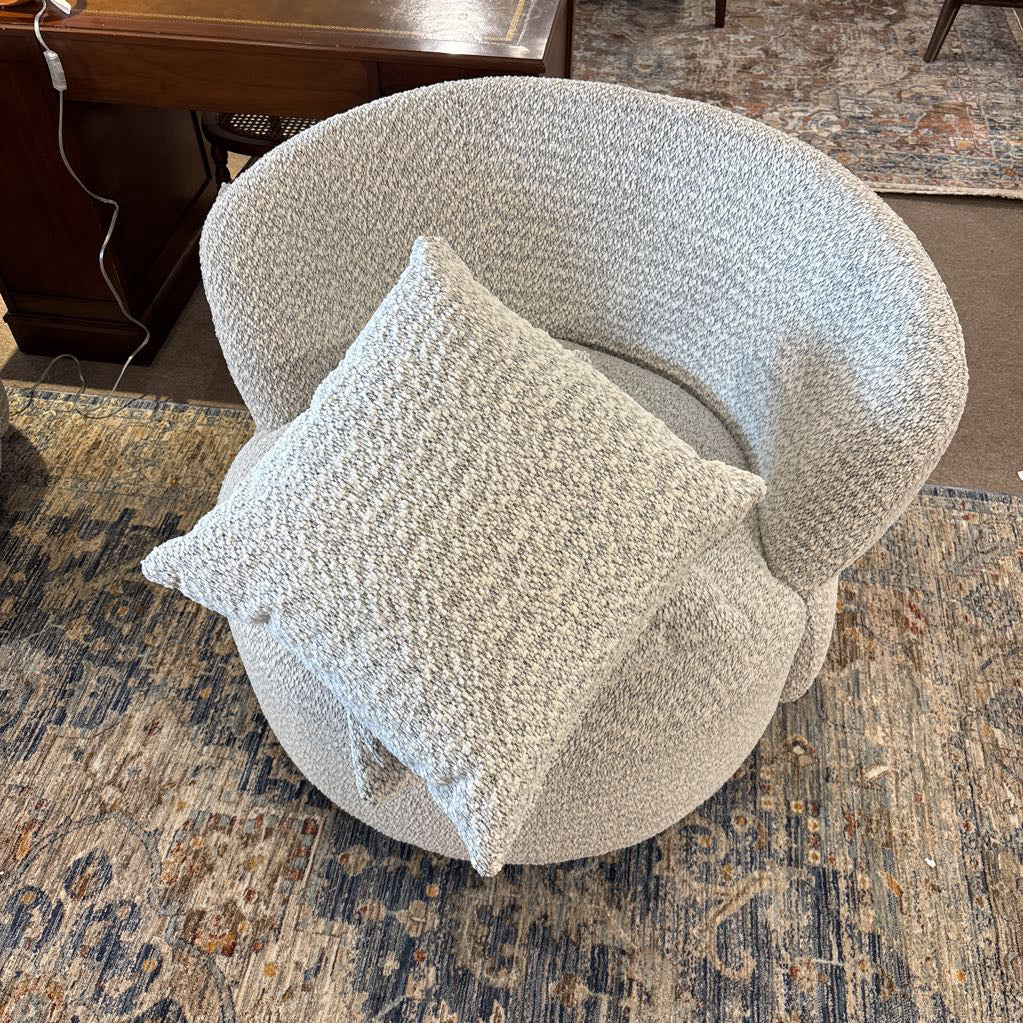 Paron Shadow Accent Chair U ACCENT CHAIRS
