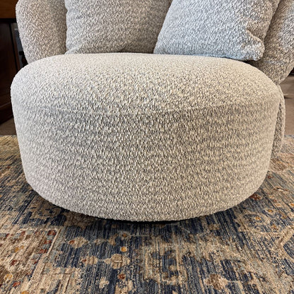 Paron Shadow Accent Chair U ACCENT CHAIRS