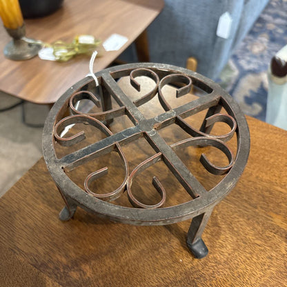 Round Plant Stand