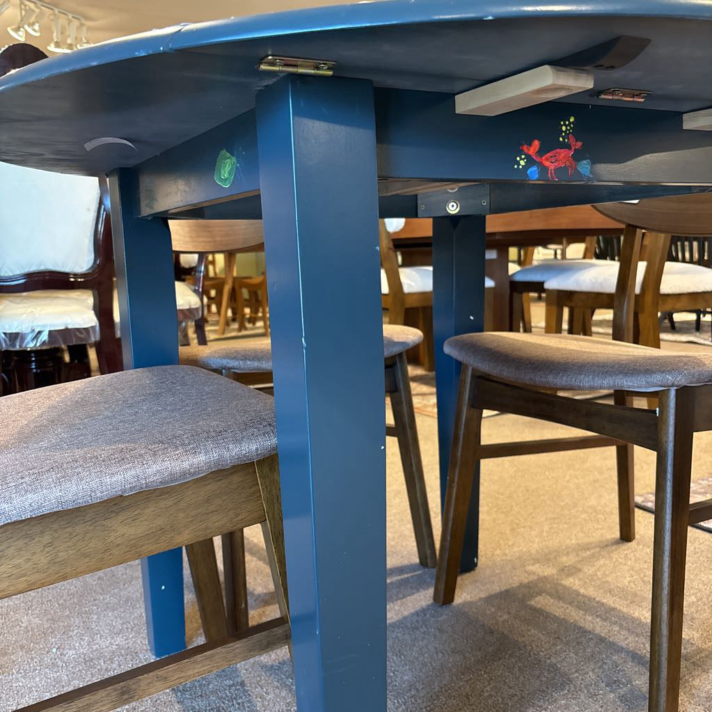 Small Green Dining Table w/ Leaves