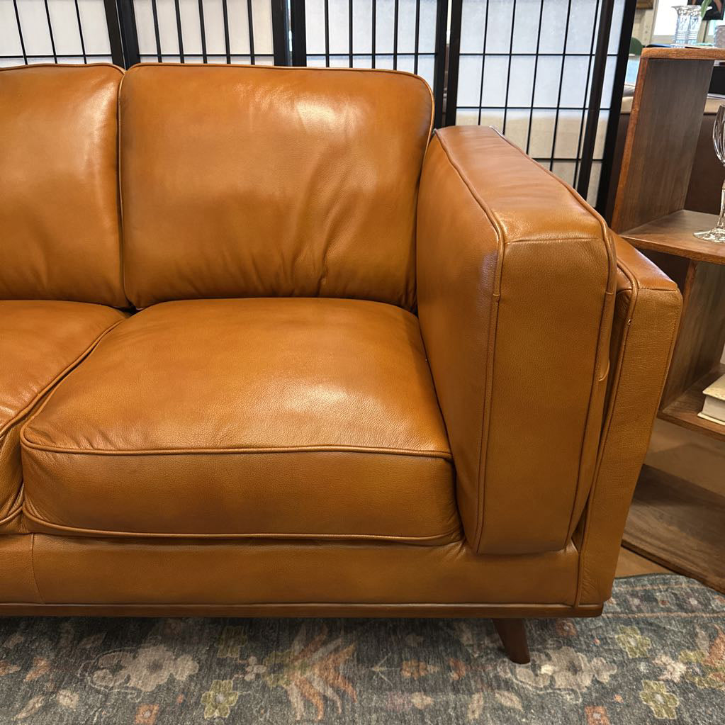 Karlstad Russet Leather Sofa U SOFAS