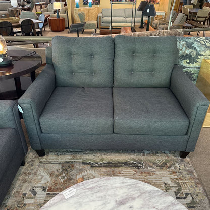 Contemporary Tufted Grey Loveseat U LOVESEATS