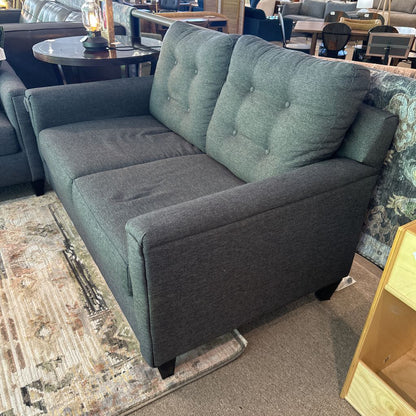 Contemporary Tufted Grey Loveseat U LOVESEATS