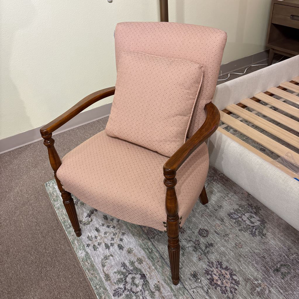 Traditional Pink Upholstery Accent Chair
