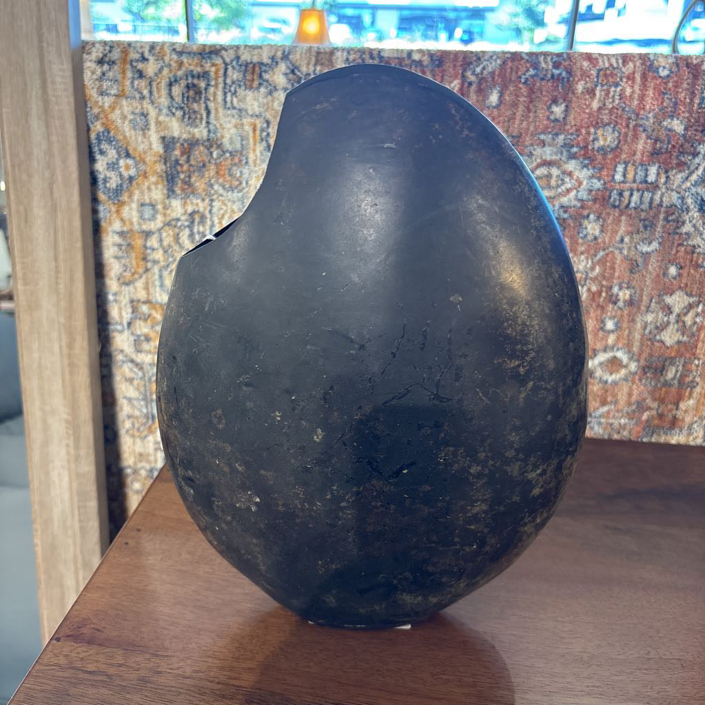 Black Metal Vase