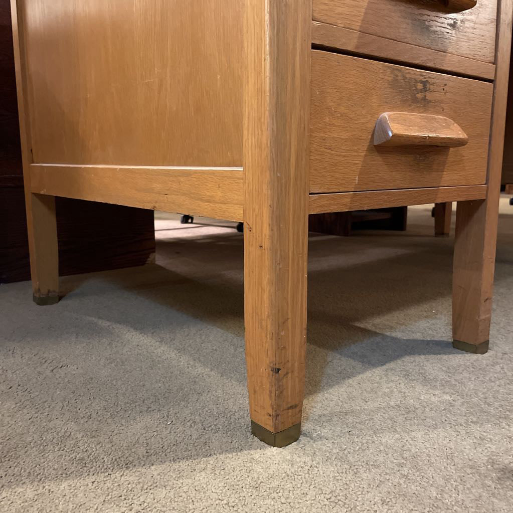 Vintage Oak Arts & Crafts 7 Drawer Desk