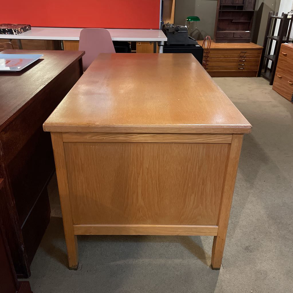 Vintage Oak Arts & Crafts 7 Drawer Desk