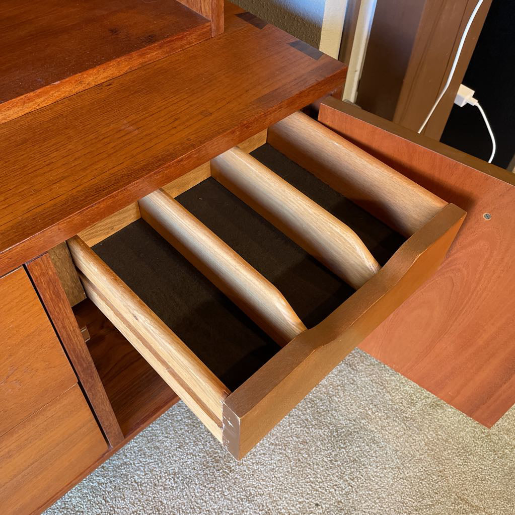 Lane Cane Door China Hutch C CABINETS