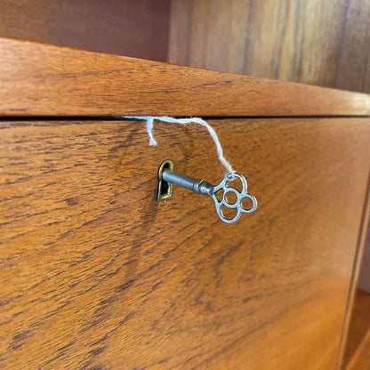 Lane Cane Door China Hutch C CABINETS
